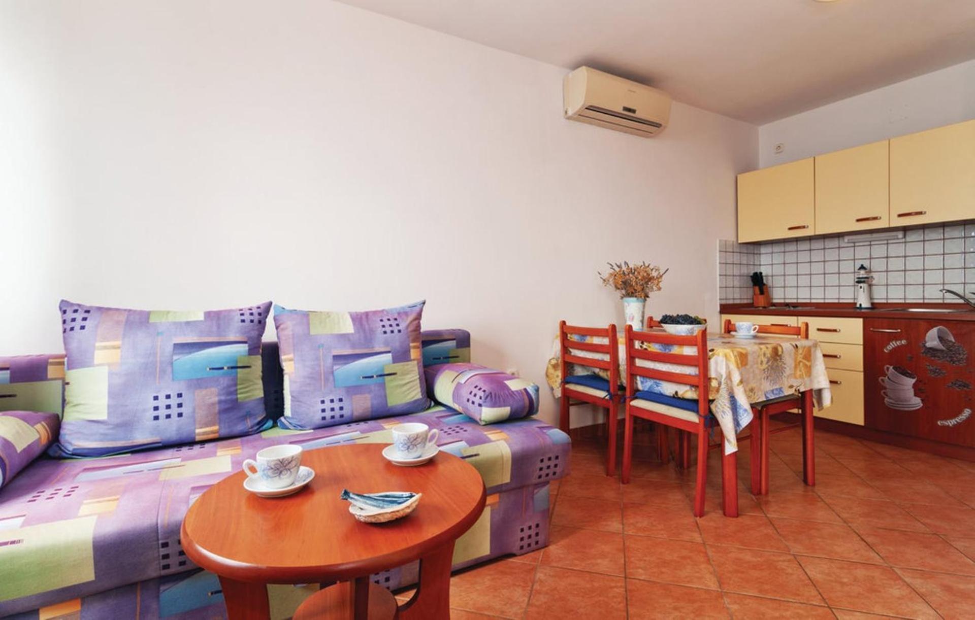 Apartments By The Sea Mandre, Pag - 4092 Kolan Room photo